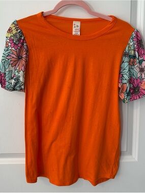 7th Ray Orange Flower Print T-Shirt